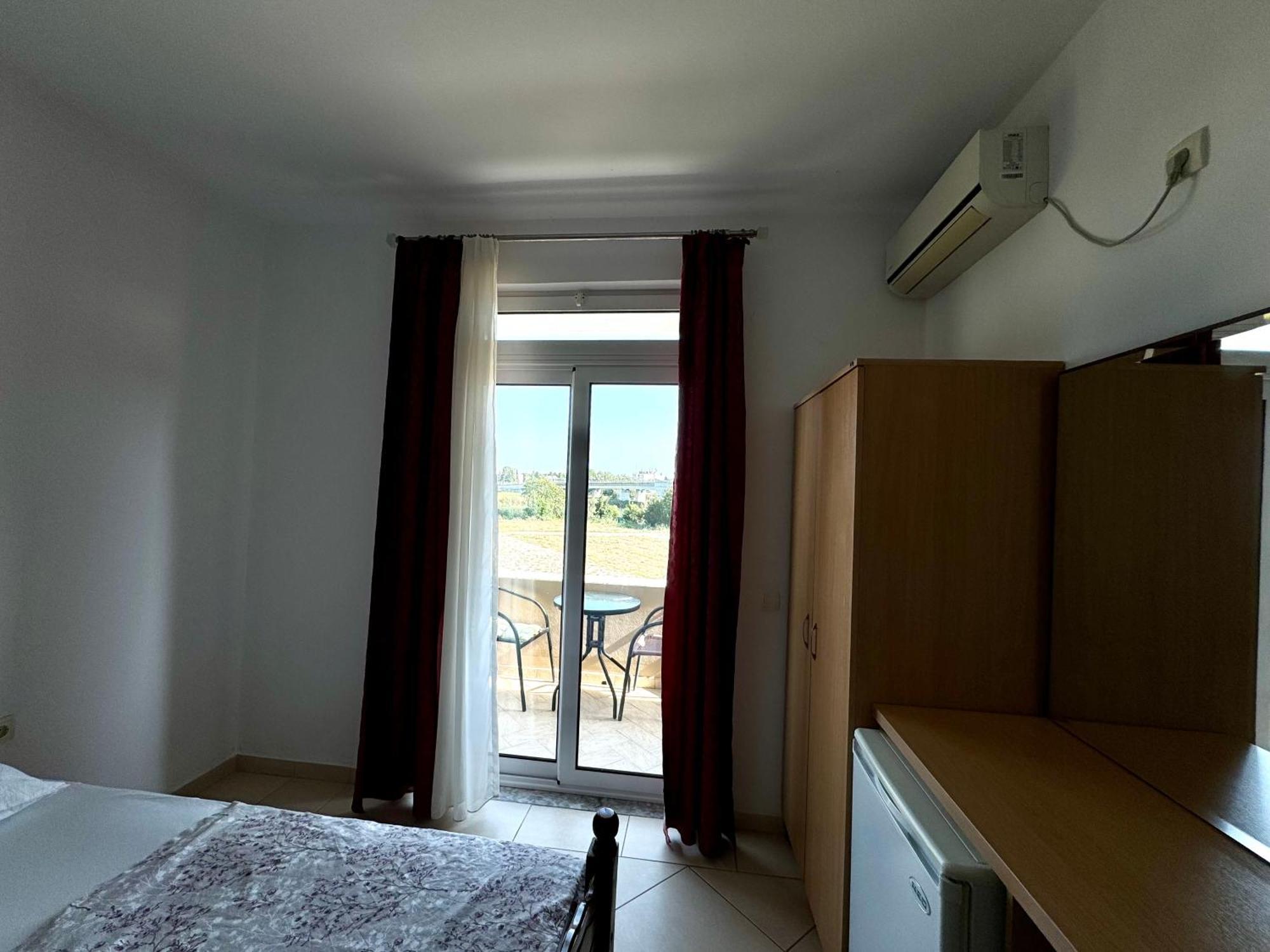 Apartments Cobi Ulcinj Chambre photo